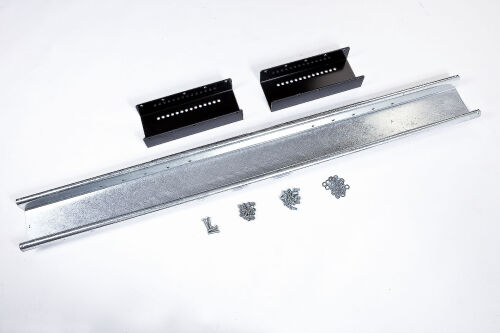 Nárazník zadní 2300mm x 3,0 s výztužnými profily